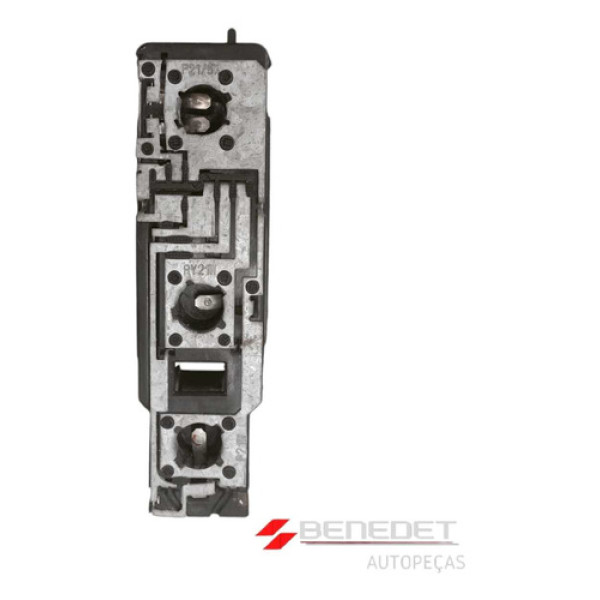 Circuito Da Lanterna Traseira Direita Gm Corsa Hatch 2000