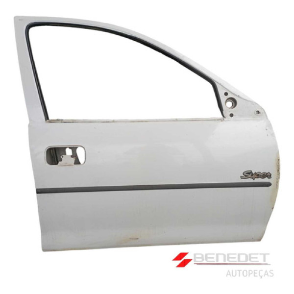 Porta Dianteira Direita C/detalhe Gm Corsa 1994 A 2010