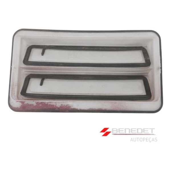 Válvula De Alivio Pressão Porta Malas Corsa Joy Difusor Mala