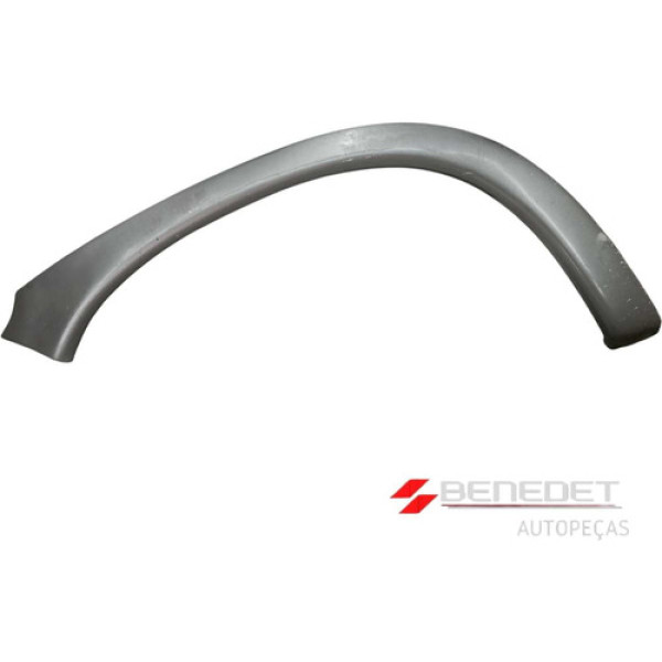 Moldura Paralama Tras.direita C/detalhes Corsa Hatch 96 A 03