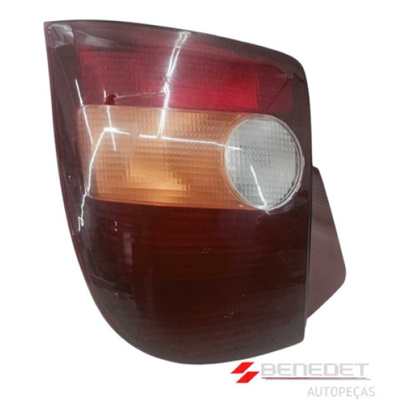 Lanterna Palio G1 Traseira Esquerda Quebrada Paralela