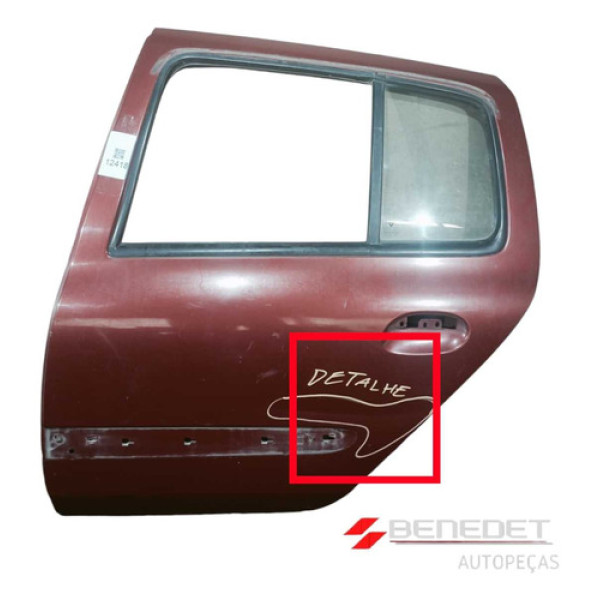 Porta Traseira Esquerda Renault Clio C/ Detalhe De 2000 A 12