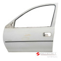 Porta Dianteira Esquerda C/detalhes Gm Corsa 1994 A 2010