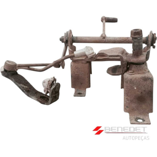 Trambulador Da Caixa De Cambio Vw Apollo Ford Verona Marchas